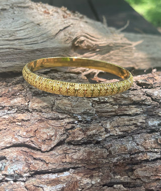 JUST One 22k Yellow gold Indian Bangle